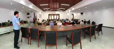 卧龙区公安分局特巡警大队走进卧龙岗文化园开展防电信网络诈骗知识讲座
