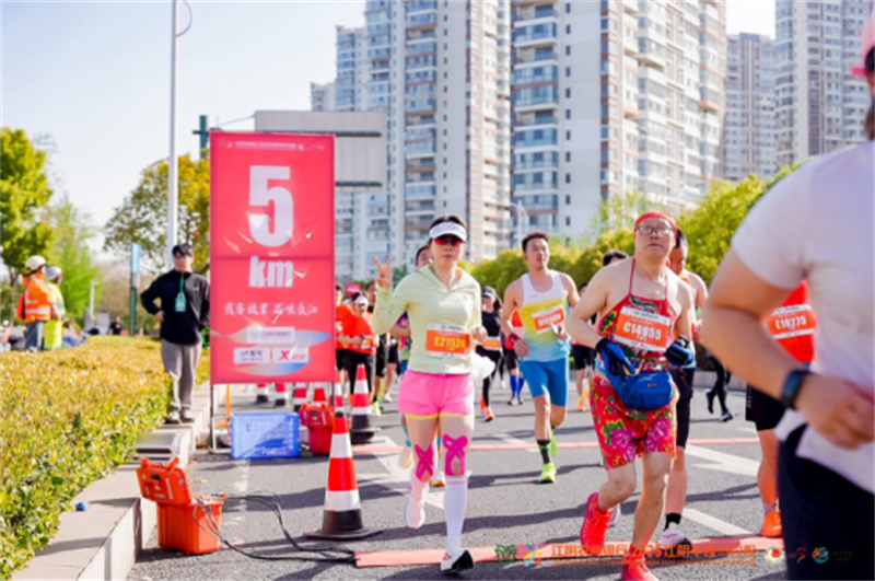 2025江阴半程马拉松圆满完赛720.jpg