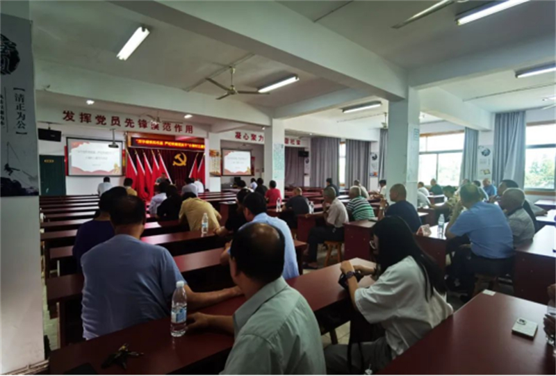 江阴小湖村：深学细悟筑根基 严纪明规促实干117.jpg