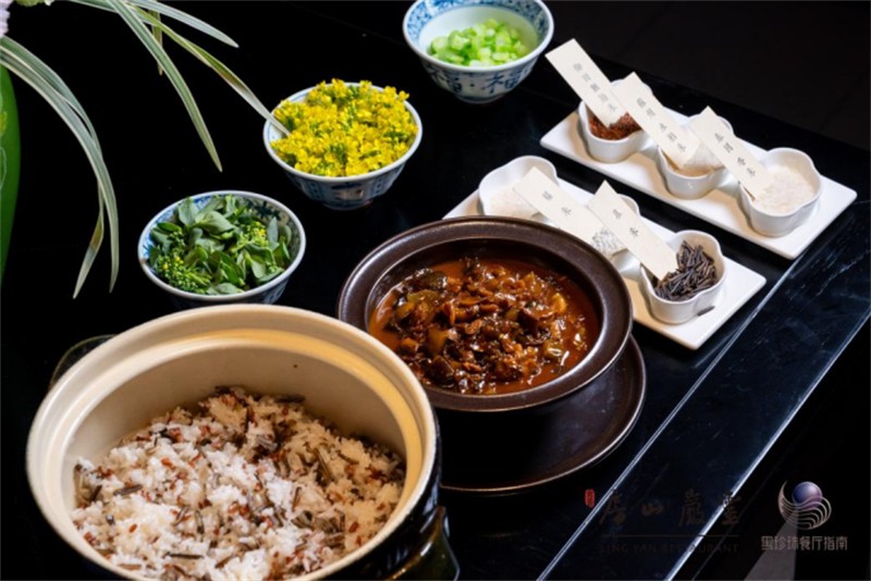 1776013469315071.jpg 不止于味!姑苏人文牡丹宴解锁“餐饮+文化”消费新场景1241.jpg