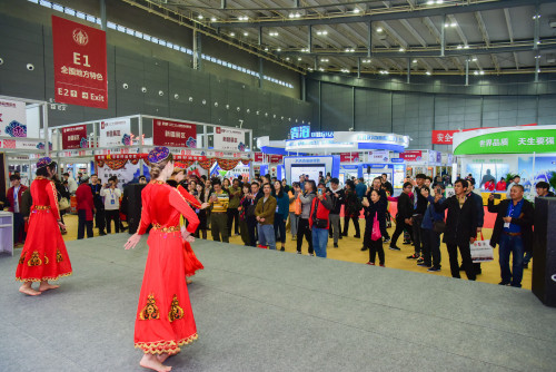 让天山联通海内外 新疆推介会亮相一乡一品国际商品博览会(最新发布)