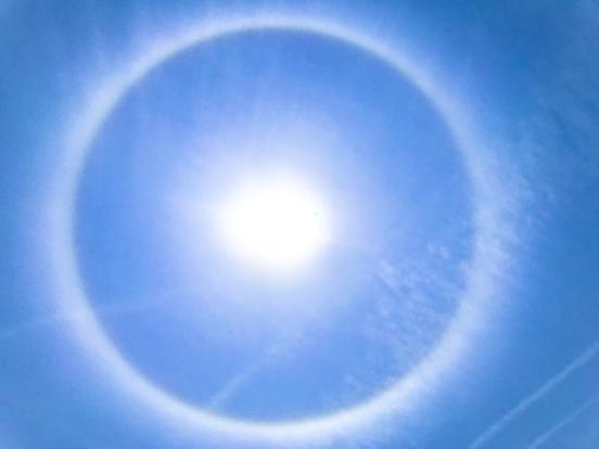 湖南4月日晕爆发期罕见多个多重锥晶切弧!