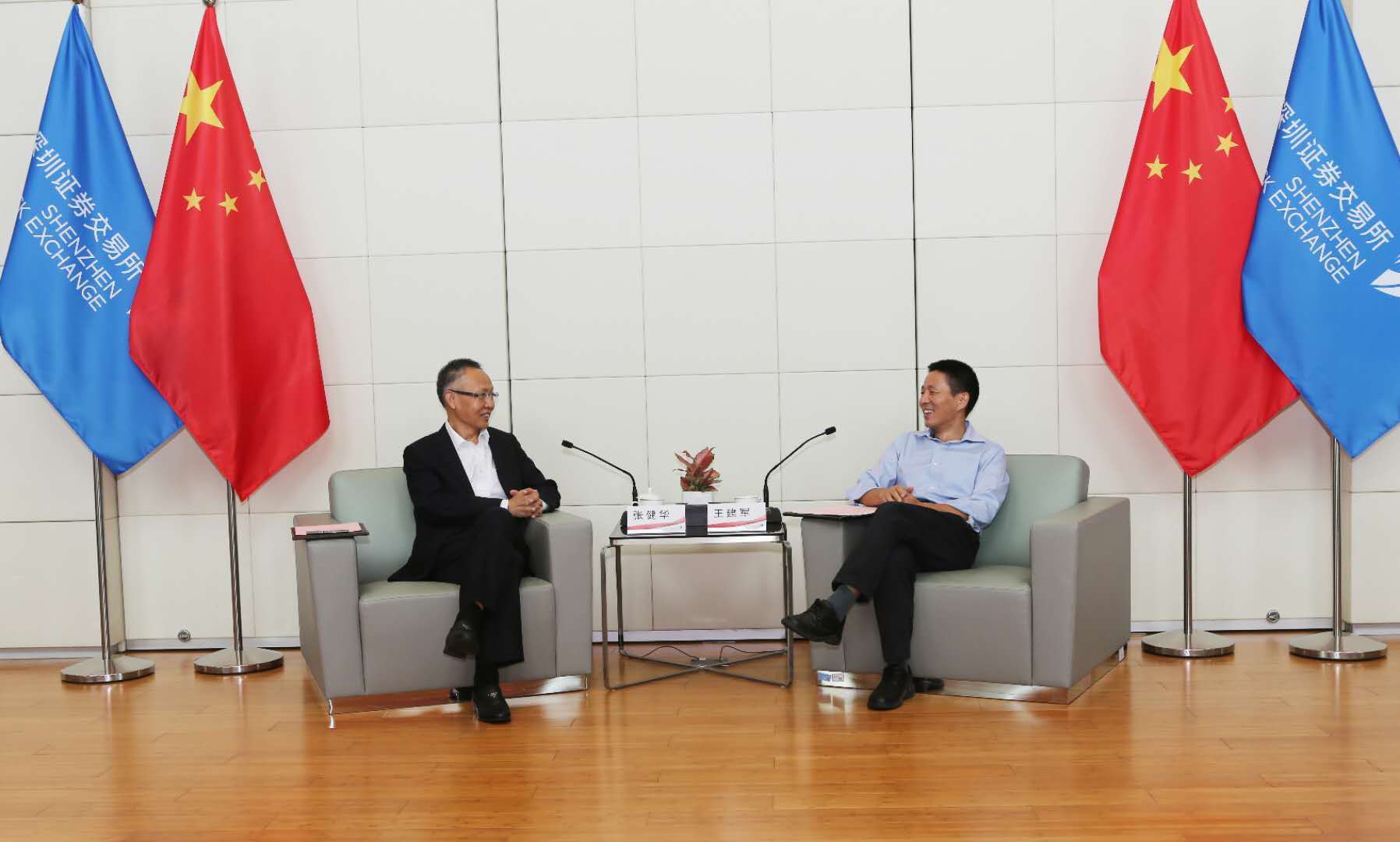 C:\Users\CHENGJ~1\AppData\Local\Temp\WeChat Files\36b22321a78c0da60dbe3e99c6f57f1.jpg