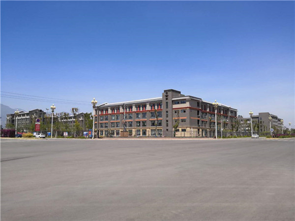 西昌天立国际学校.jpg