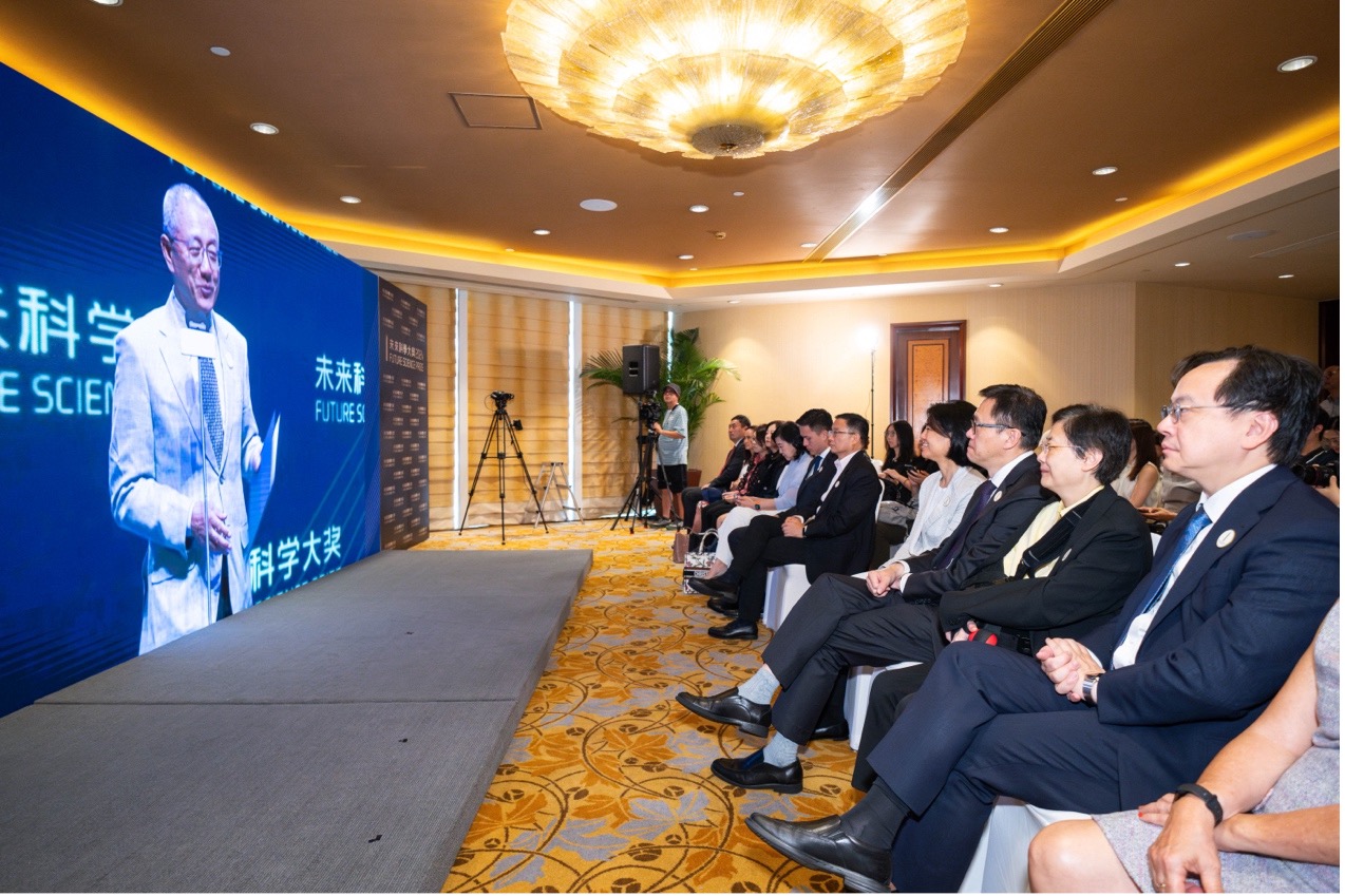 1724137390495249.jpg 15.jpg