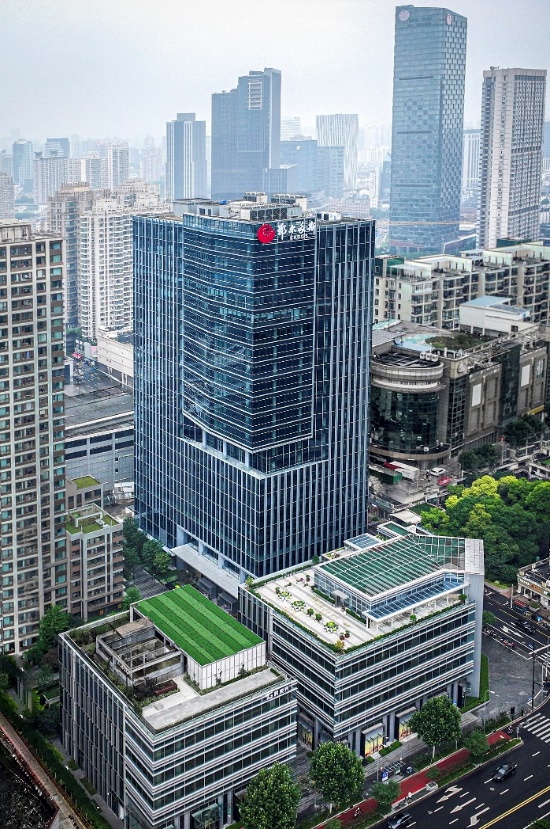 鄂尔多斯品牌上海总部正式启幕五品牌举办2024秋冬系列预览(图1)