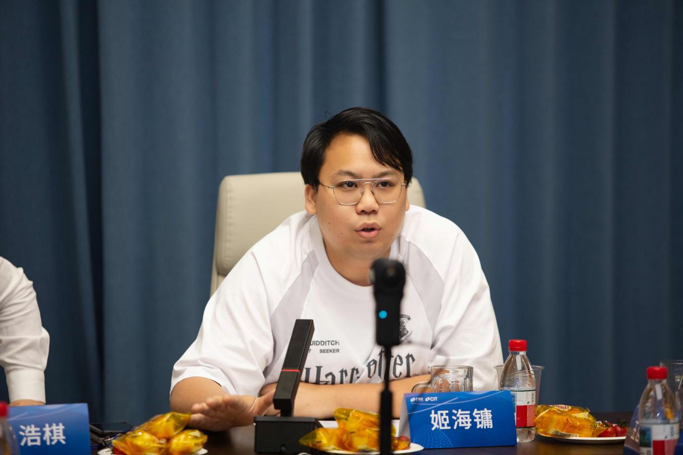 13图片1.jpg