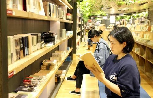 第四次全国经济普查：我国文化产业实现规模效益双提升-中国商网|中国商报社0