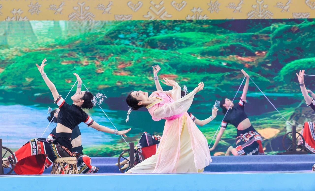 1712886344186651.jpg 21.jpg