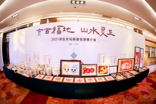 秀丽山水游玩攻略作文,秀丽山水游玩攻略作文怎么写