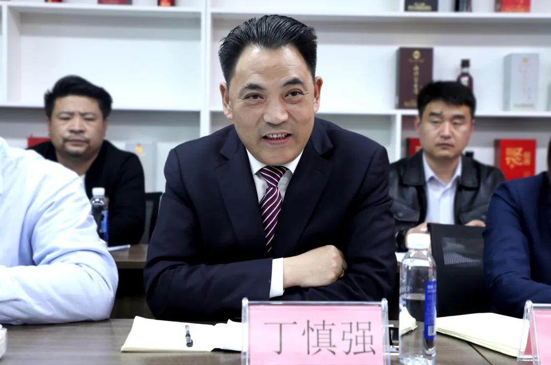 丁慎强.jpg