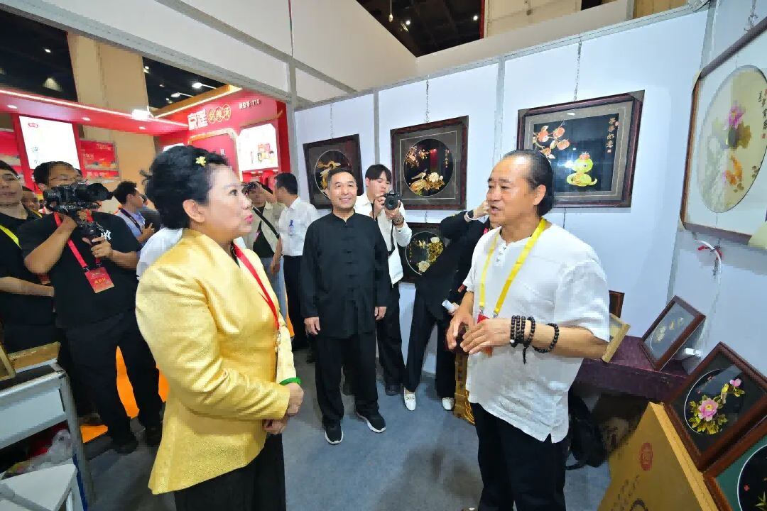 1758076312462842.png 图片 8.png