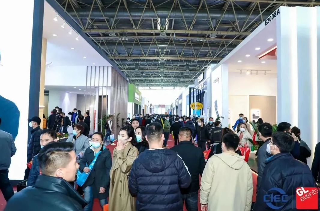 @家居人：2024请做好“拼命三郎”的准备！(图1)