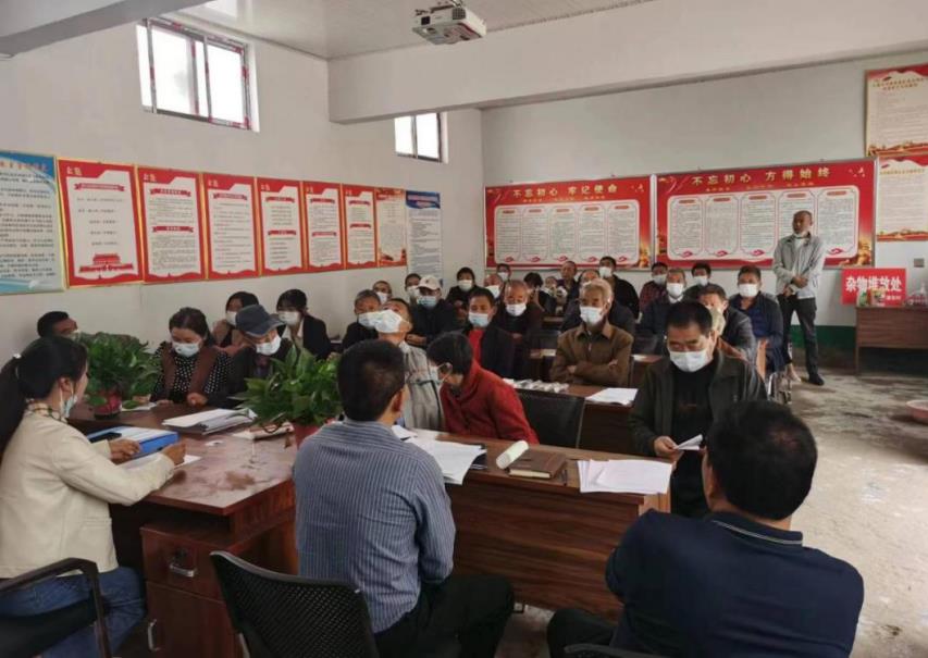 河南太康县高贤乡实打实考核干部履职