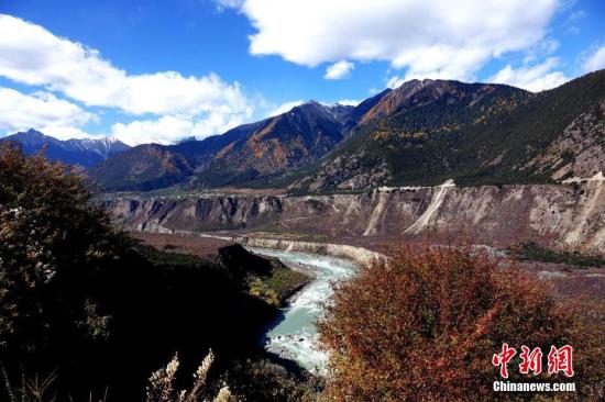 文旅部：确定雅鲁藏布大峡谷为国家5A级旅游景区