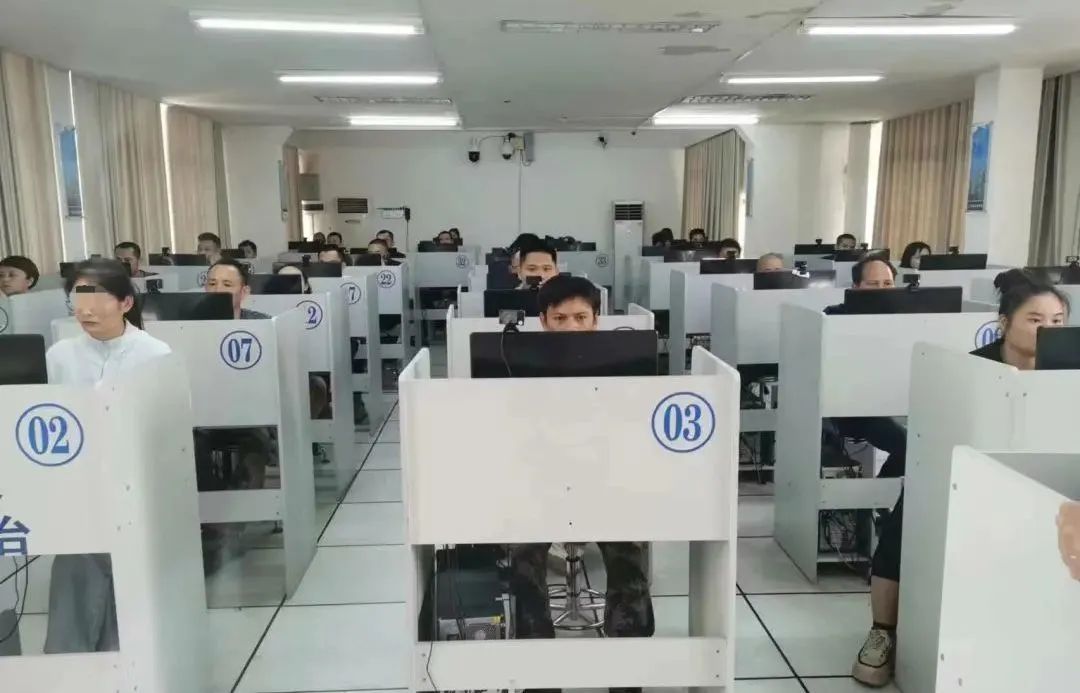 五指山公安局3.jpg