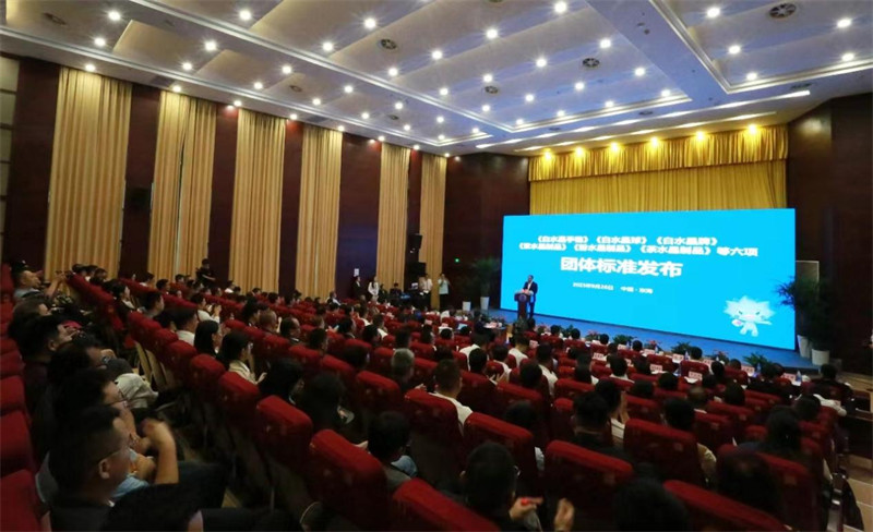 1695718368816841.jpg 图片 1.jpg