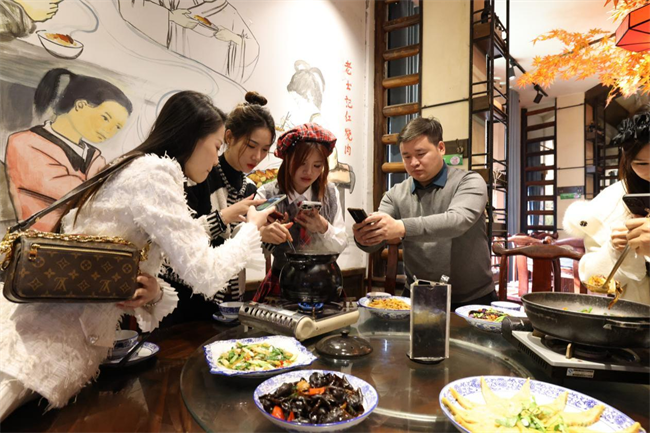 1701414074790651.png 图片5.png