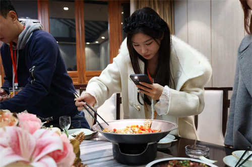 1701658477436600.png 图片2.png