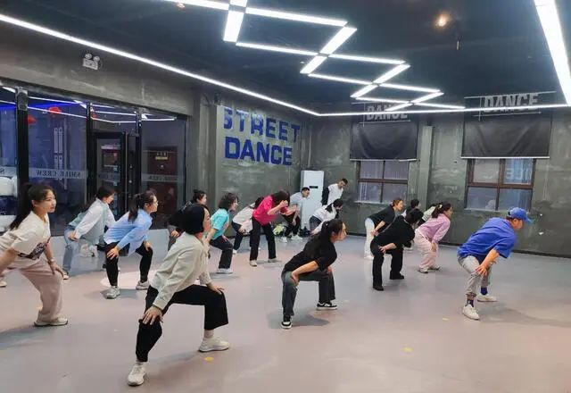 1713925631520150.png 图片 2.png