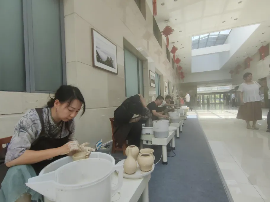 1719473774866816.png 图片 4.png