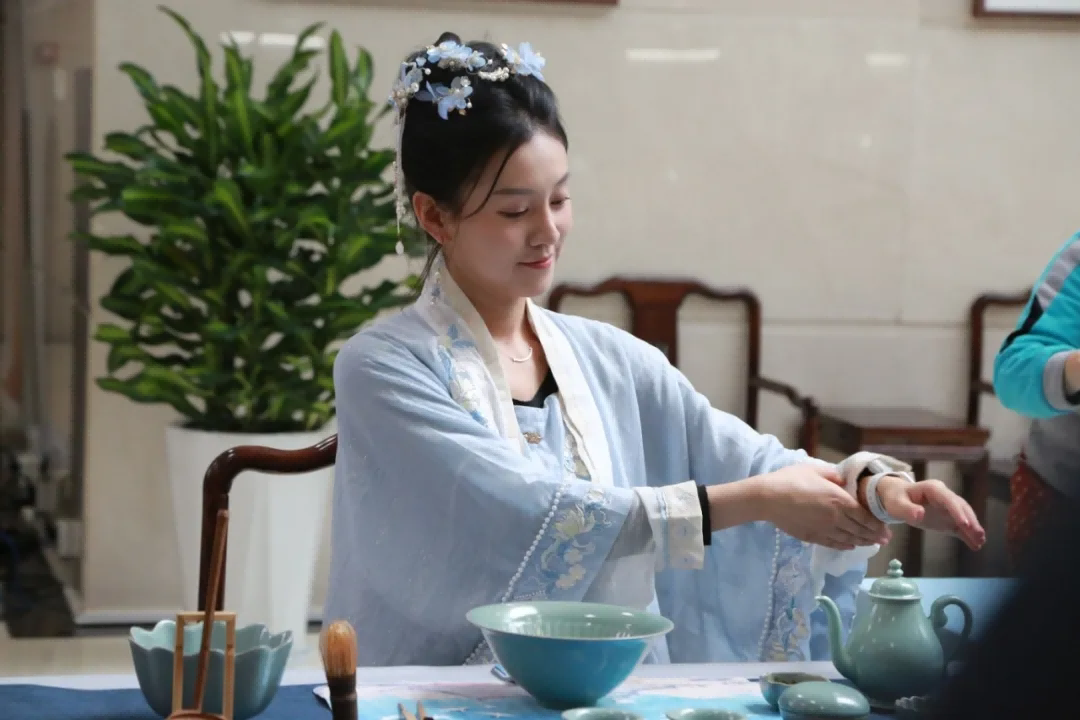 1731897603324718.png 图片 6.png