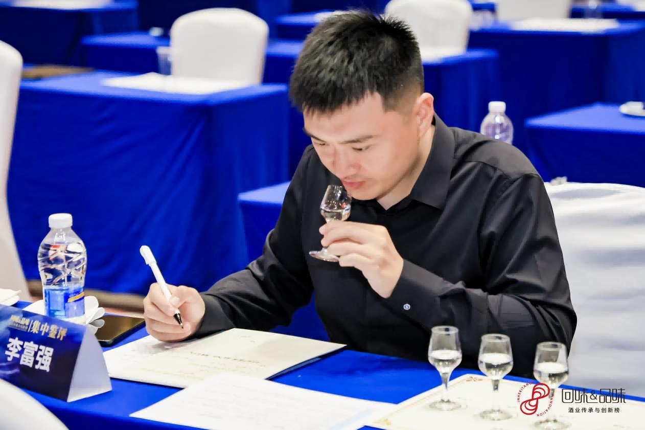 1732519559759453.png 图片 4.png