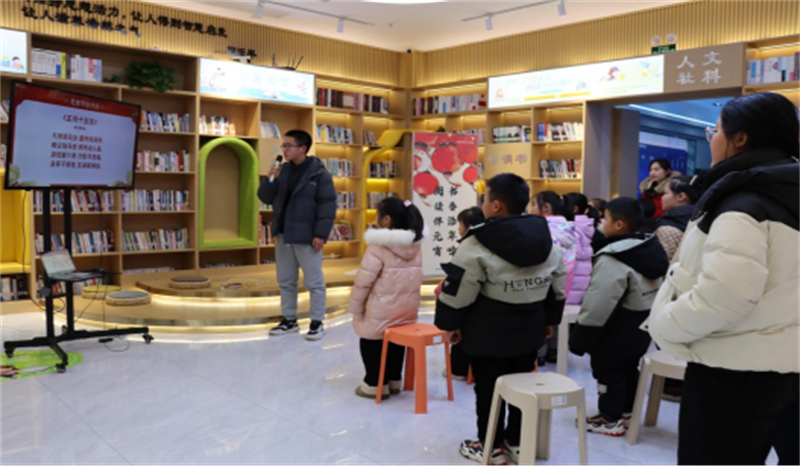 1739414037204193.jpg 泗洪重岗街道:书香文化润心田 童心巧手闹元宵109.jpg