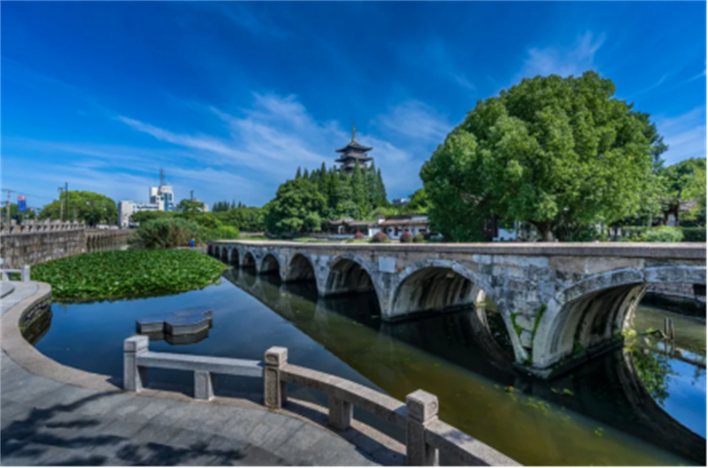 1757657331110220.jpg 江南文脉 吴江寻踪:综艺《江南・十二场欢聚》正式开播244.jpg