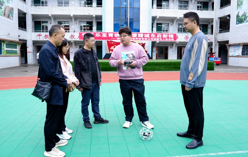 1760423893483648.jpg 图片4.jpg