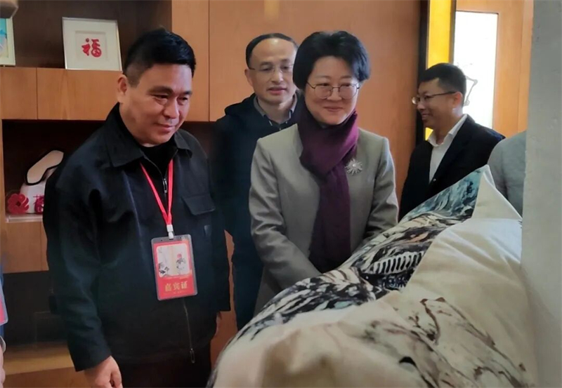 1764812259194630.jpg 图片2.jpg