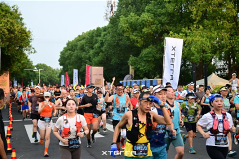 1765165684452753.jpg 五年之约再升级!2025 XTERRA 太湖越野赛书写文体旅融合新篇219.jpg