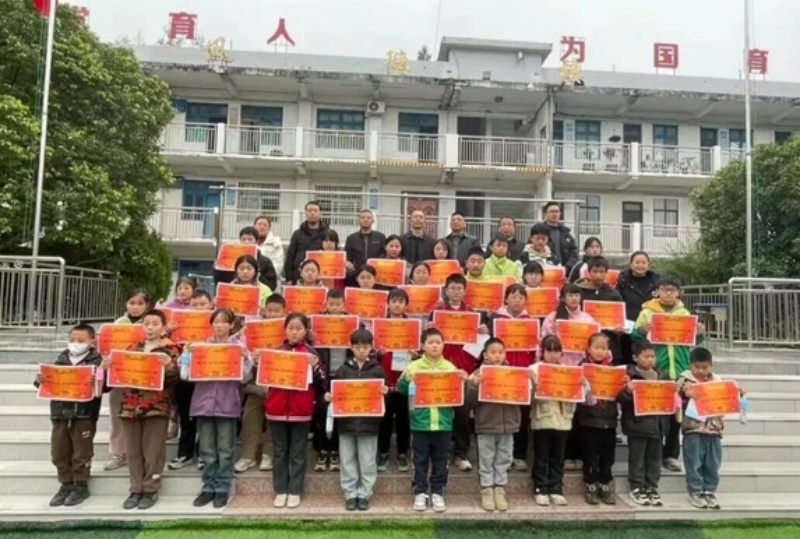 1765511725713705.jpg 图片2.jpg
