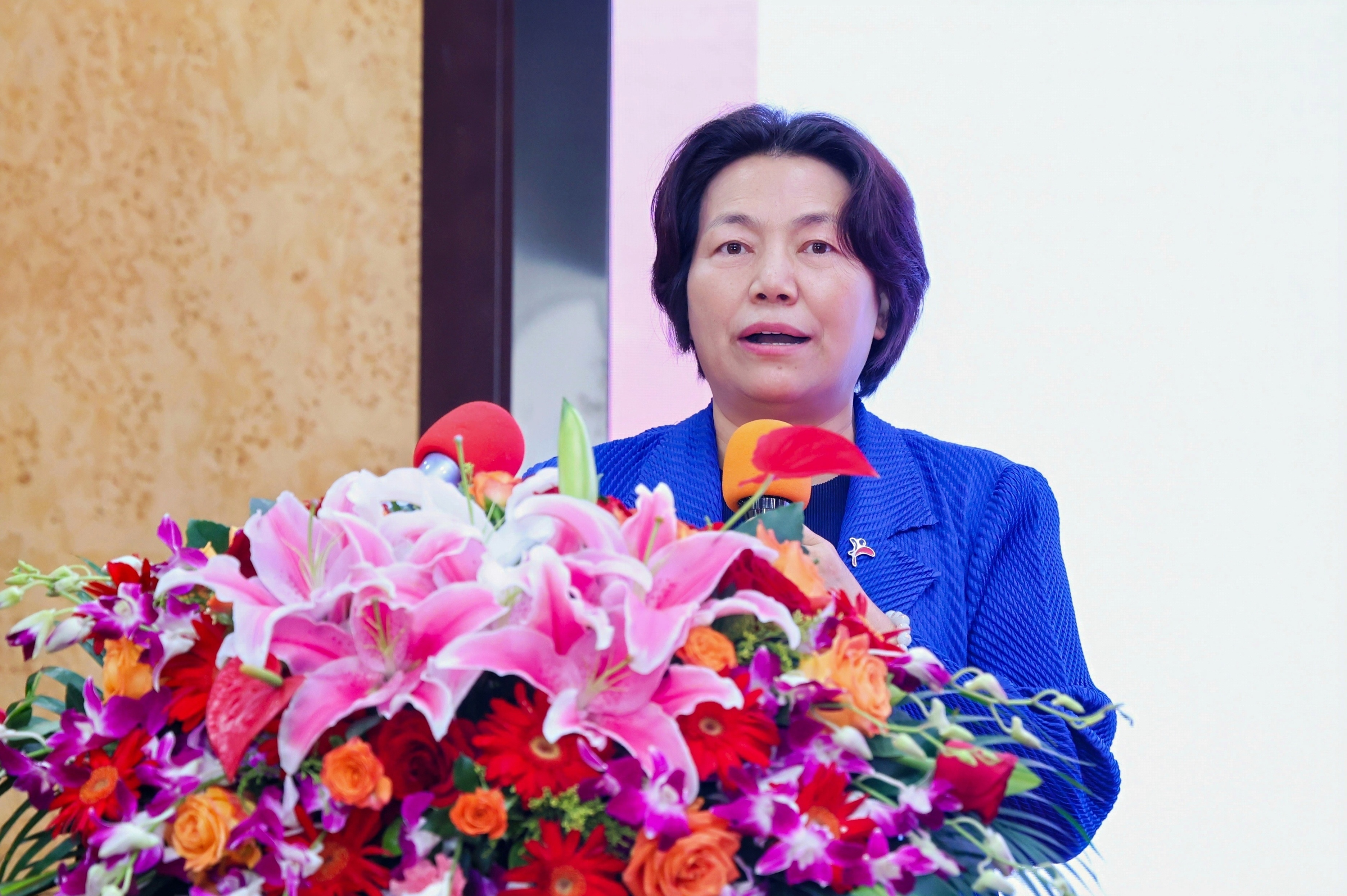 1777368032605204.jpg 美年健康集团副董事长、美年健康公益基金会发起人郭美玲致辞.jpg