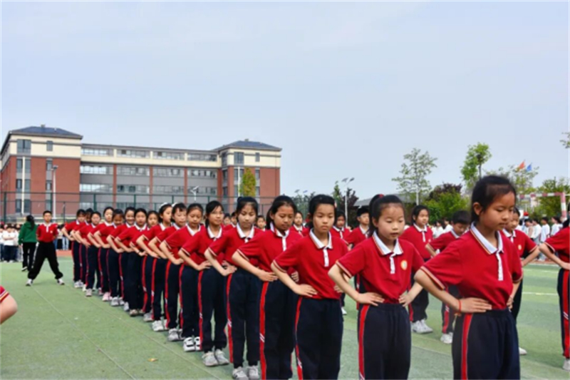 江苏睢宁：游戏点亮童年 科技赋能运动421.jpg