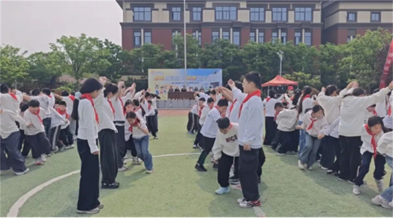 江苏睢宁：游戏点亮童年 科技赋能运动531.jpg