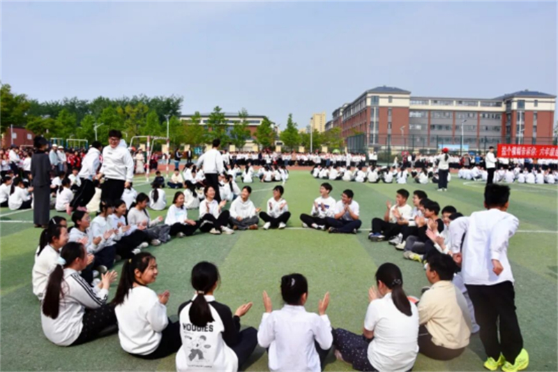 江苏睢宁：游戏点亮童年 科技赋能运动590.jpg