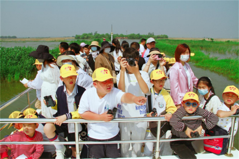 1778208084443809.jpg 筑牢湿地绿色根基 绘就和谐共生画卷——江苏泗洪洪泽湖湿地国家级自然保护区“十四五”工作成效2173.jpg