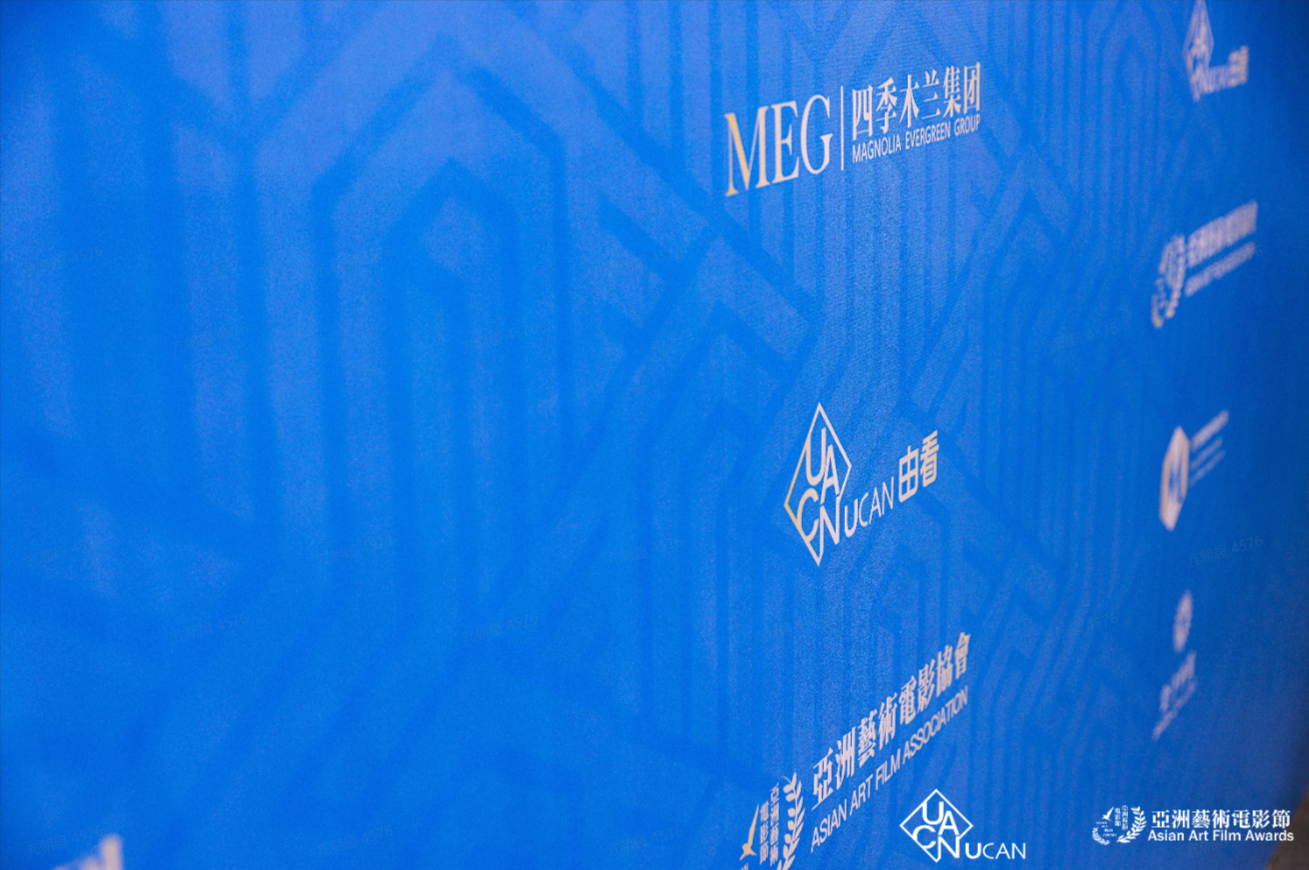 https://www.xfrb.com.cn/pic/202605/22/acd7e732-691f-47ff-84cc-b16a9135cd87.png