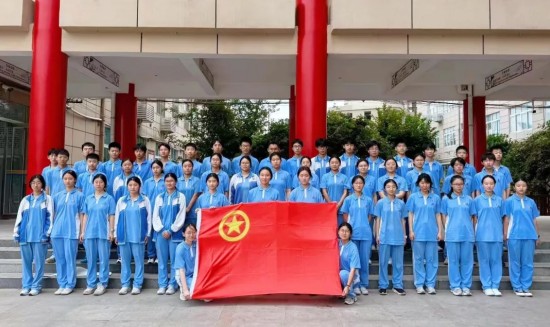 1782121519828981.jpg 团员5.jpg