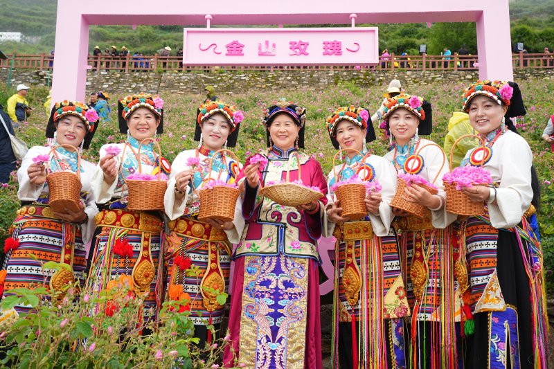 1782699285381378.jpg 4图为:活动现场。.jpg