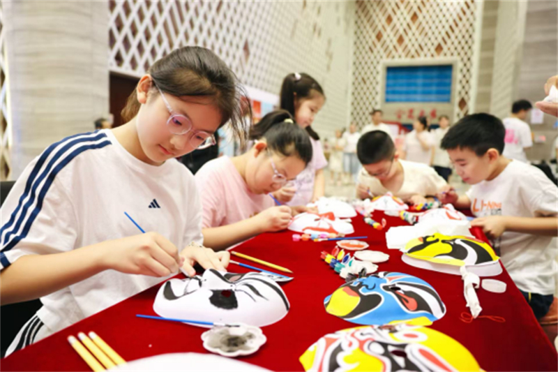 1787810008130562.jpg 儿童戏剧展演开幕式1366.jpg