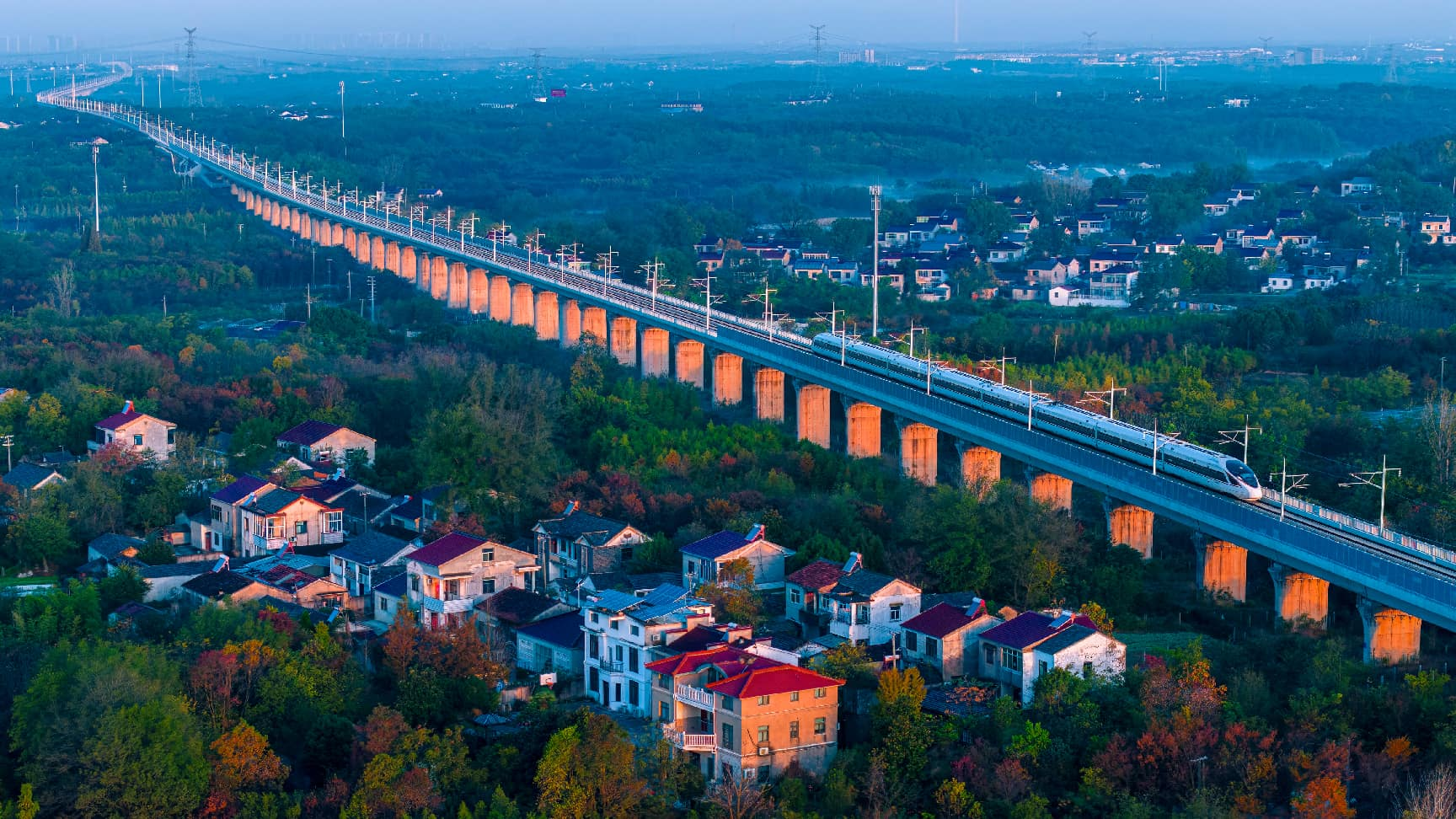 配图1