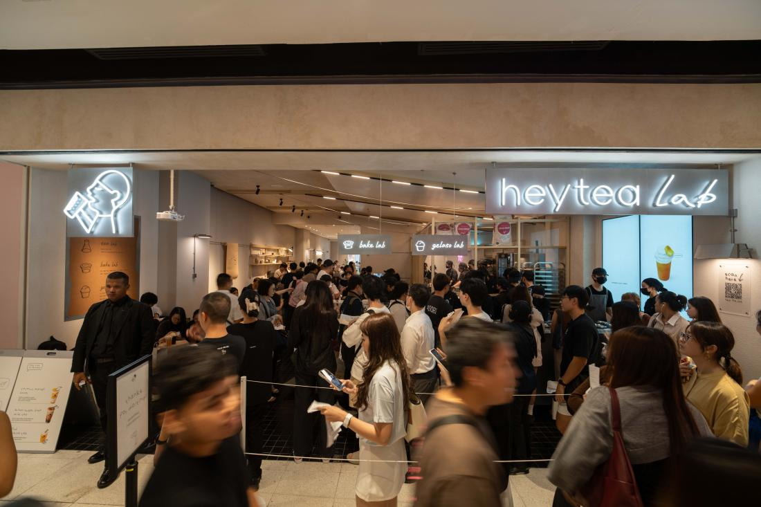 (图:喜茶泰国首店开业)