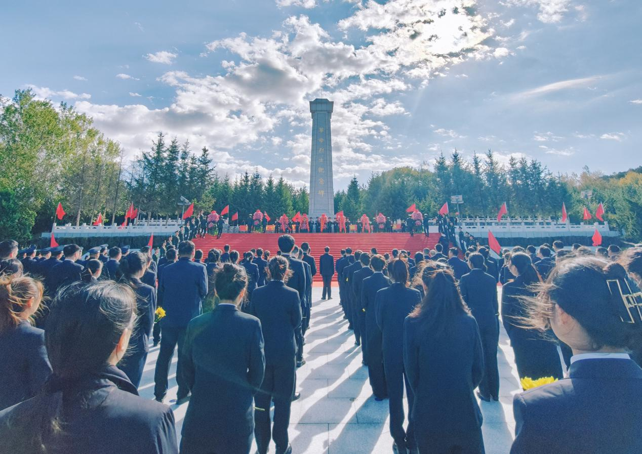 配图1