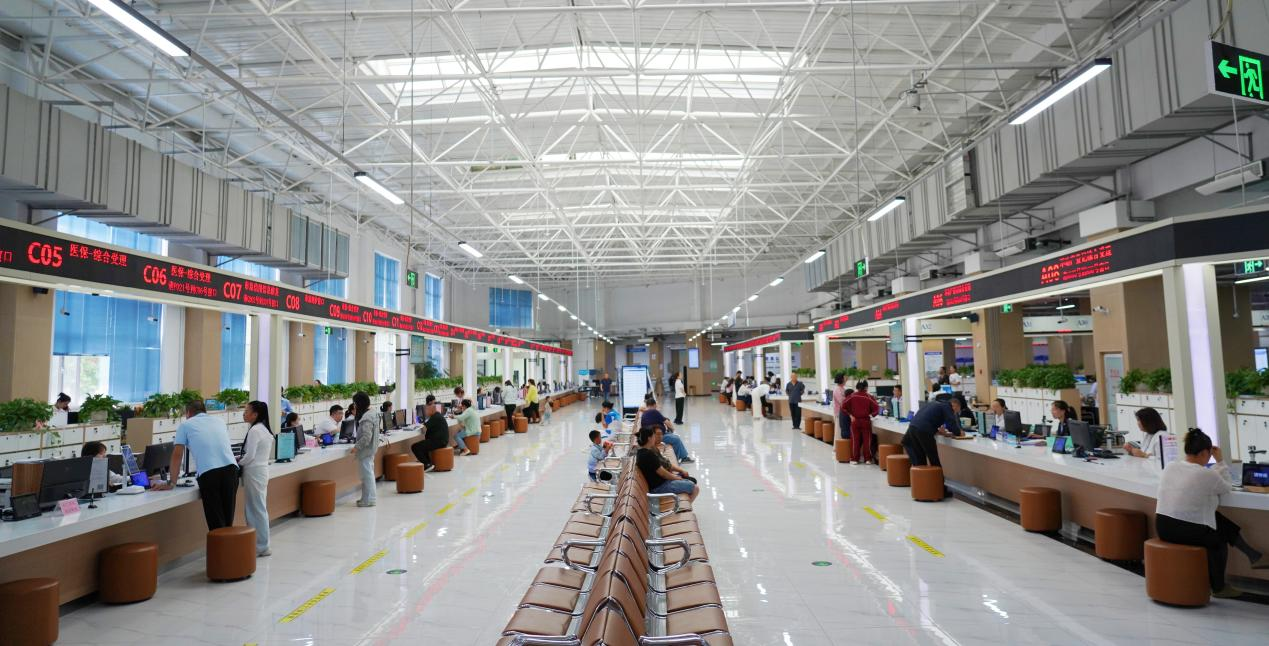 配图1