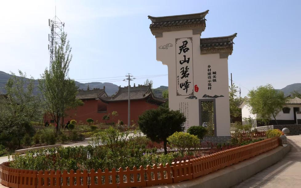 配图1