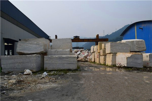 宝兴县 顺源大理石开发有限责任公司为客户提供优质石材