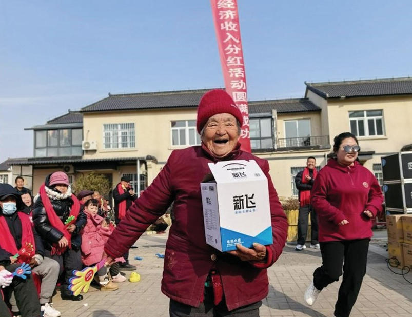 新春走基层 | 江苏睢宁：别墅新村飘出“土味欢歌”