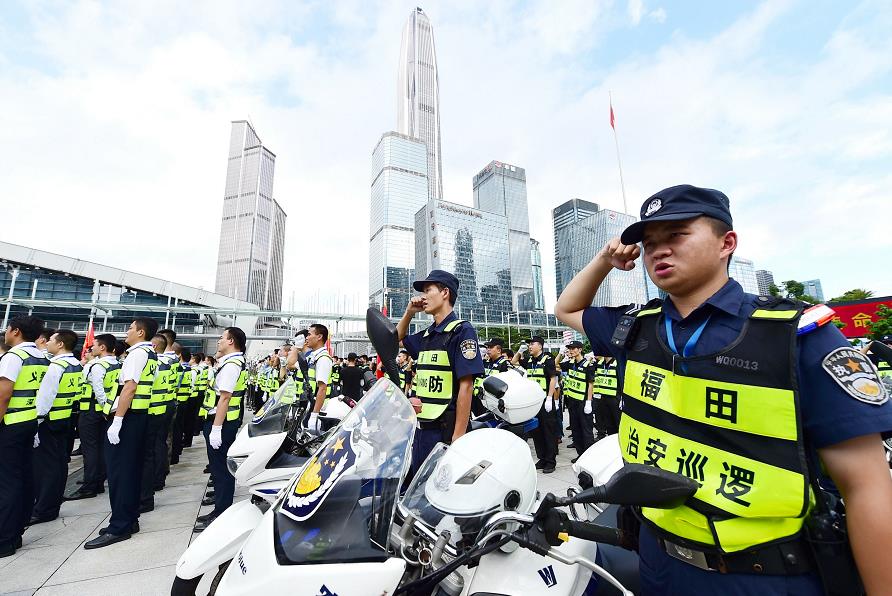 福田区组建5万义警队伍开展大巡逻大防控工作